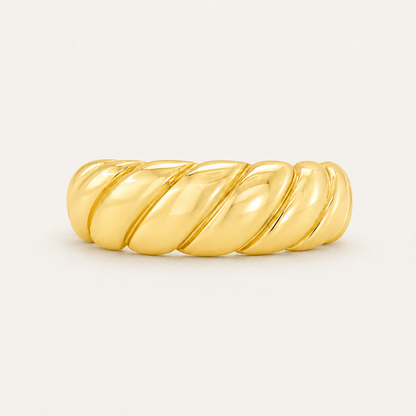 Croissant Twist Ring