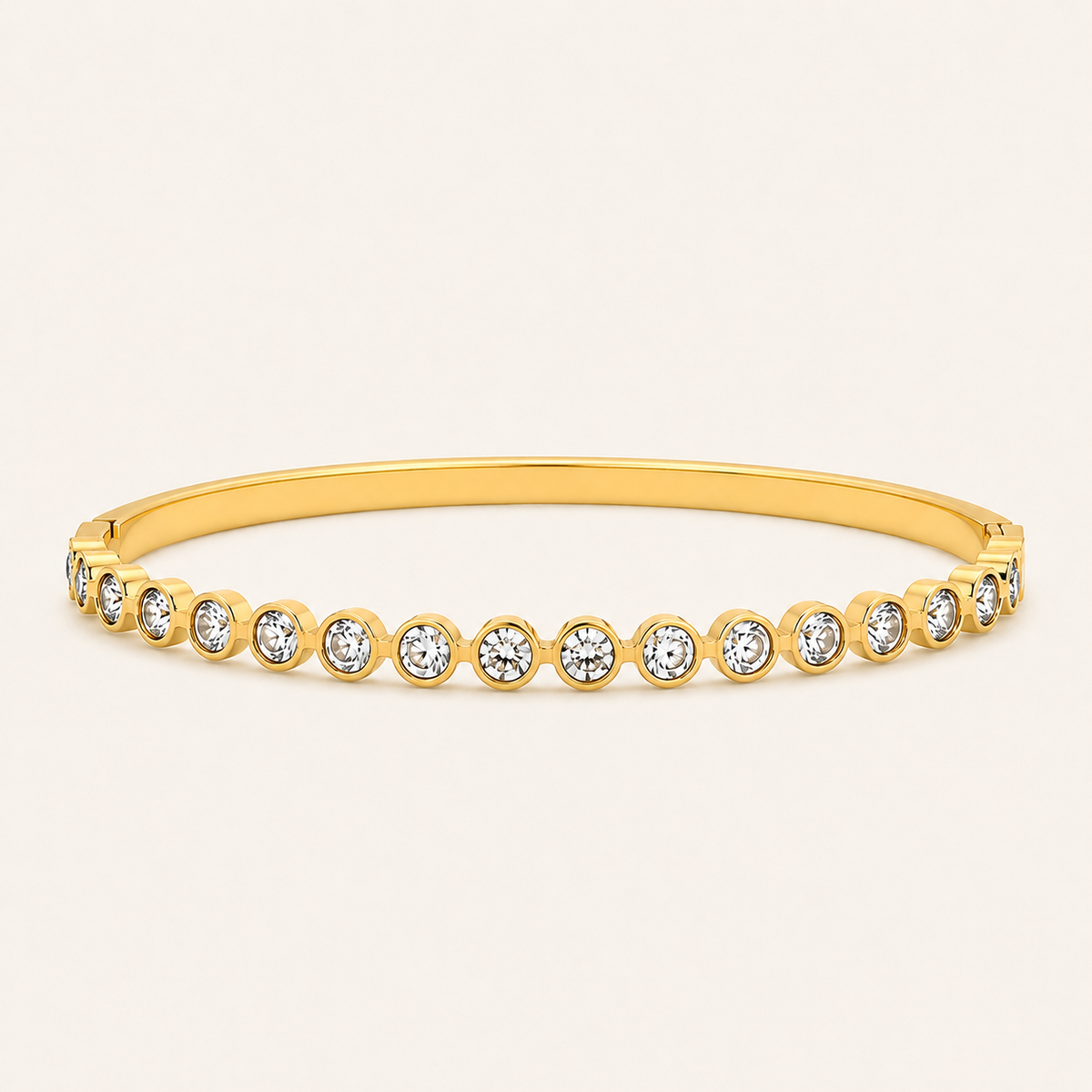 Bezel Round Bracelet