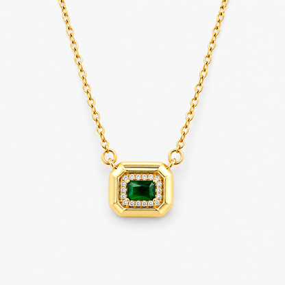 Regal Emerald Pendant Necklace