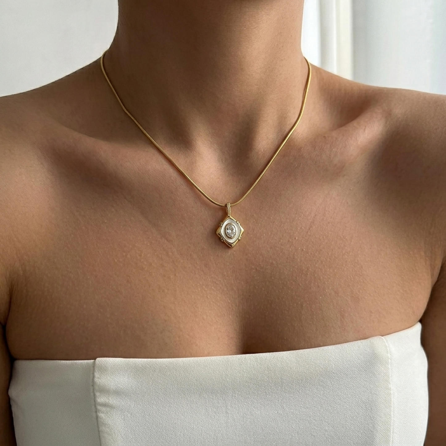 Vintage Charm Pendant Necklace