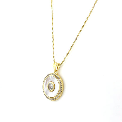 Round Heritage Pendant Necklace