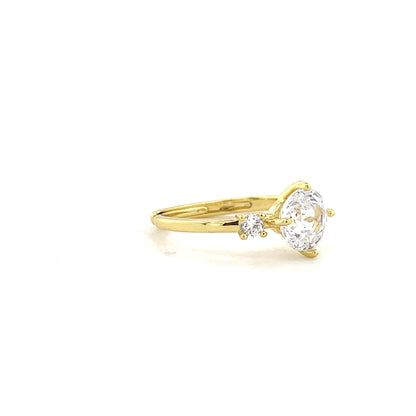 Céleste Solitaire Ring